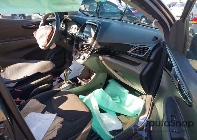 KL8CD6SA6KC747641: 40645567