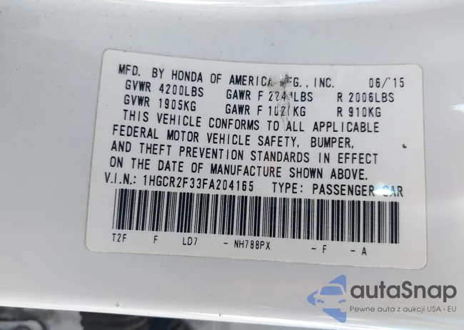 1HGCR2F33FA204165: 40645579