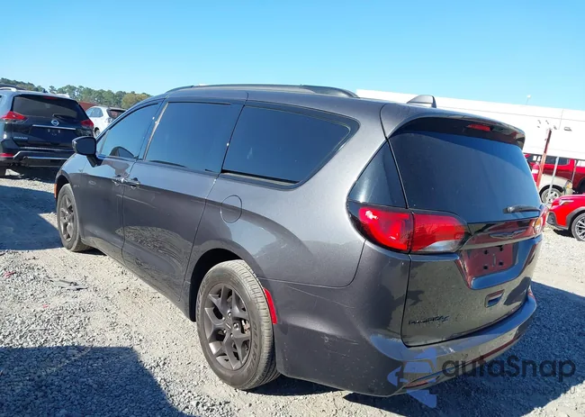 2C4RC1FG1LR245764: 40646472