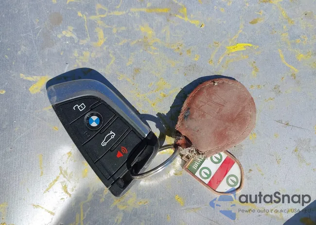 WBA73AP01MCG62322: 40645951