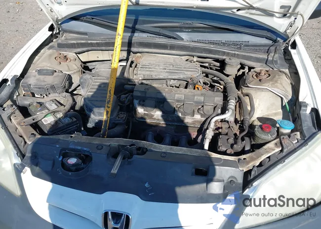 2HGES16344H608484: 40647663