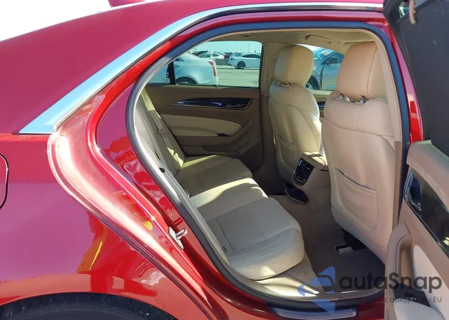 1G6AV5S82G0105142: 40647802