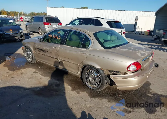 SAJEA51D43XD44979: 40646863