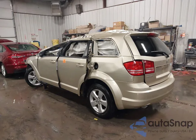 3D4PG5FV9AT108750: 40646932