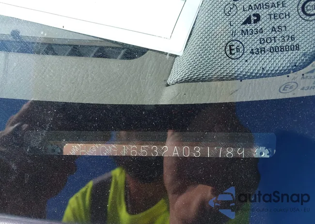 1HGCG16532A031789: 40647097