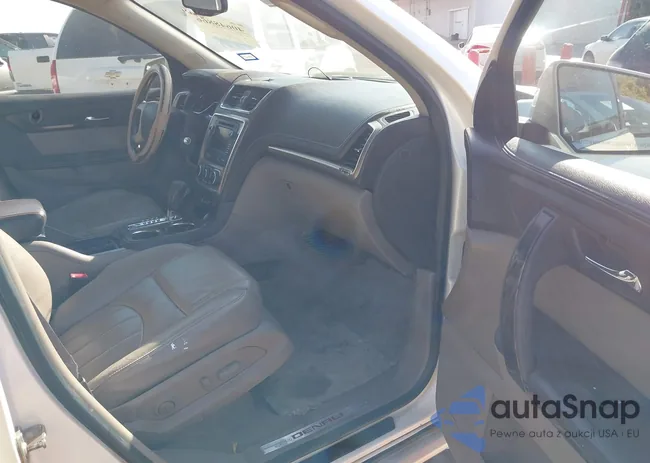 1GKKRTKD2EJ227017: 40648866