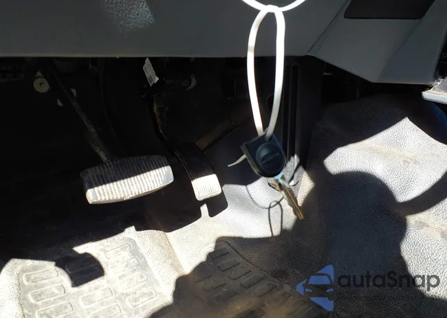 1FT7X2B60CEA61749: 40650363