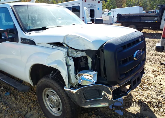 1FT7X2B60CEA61749: 40650363