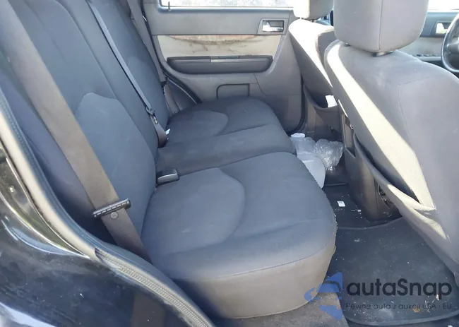 4M2CU81G69KJ16861: 40649799