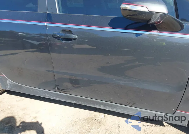 1G1RB6E46EU128056: 40651236