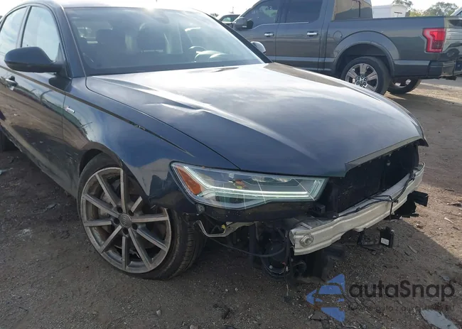 WAUH3AFC6JN035676: 40651293