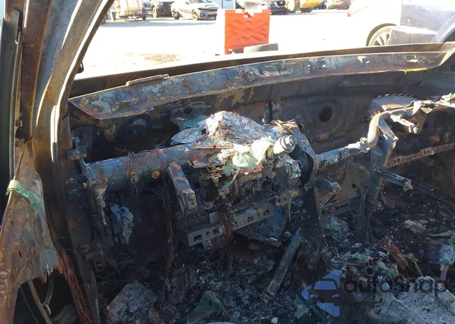 5XXGT4L33JG235186: 40651787