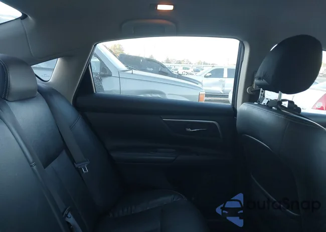 1N4AL3AP2JC212512: 40654426