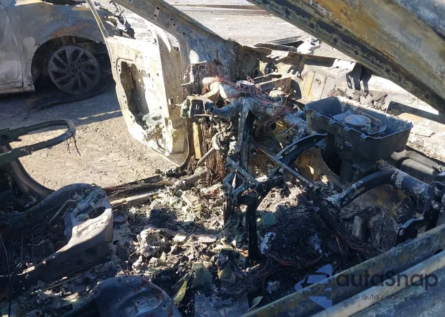 3C4NJDBB3KT760907: 40654559