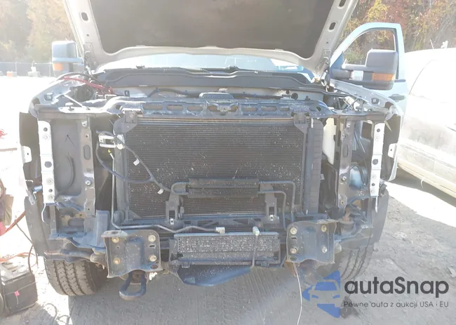 1GC2KUEG1HZ194741: 40655114