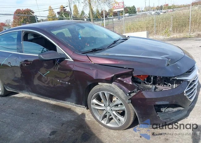 1G1ZD5ST9MF039391: 40656532