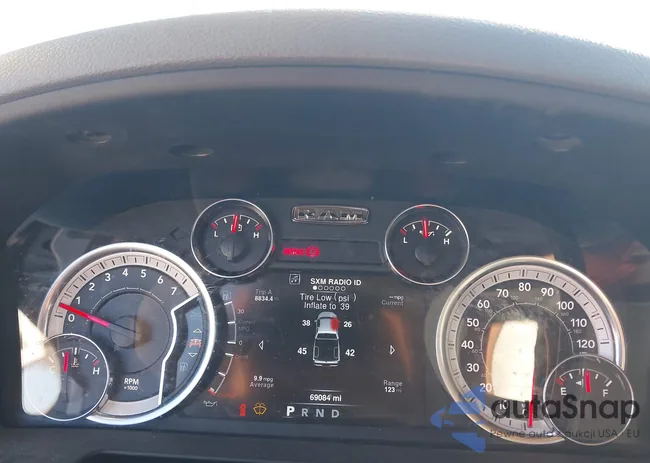 1C6RR7KT5DS602388: 40657238