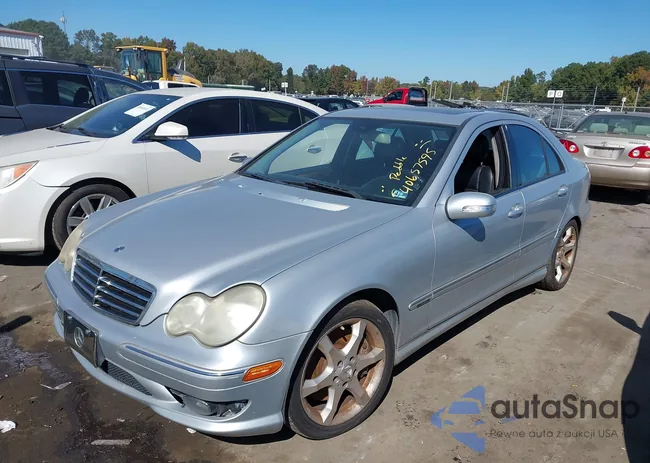 WDBRF52H47E023170: 40657595