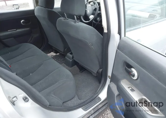 3N1BC1CP0BL373577: 40659045