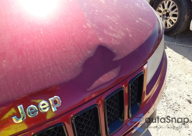 1C4NJCEA8CD706815: 40661572