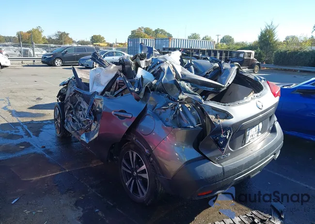 3N1CP5CU1KL520950: 40662345