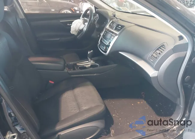 1N4AL3AP0JC207972: 40661835