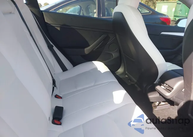 5YJ3E1EA5PF649486: 40665041