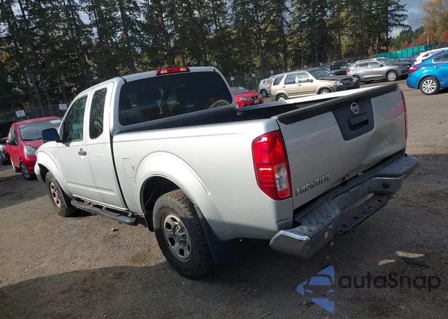 1N6BD0CT9FN761086: 40669665