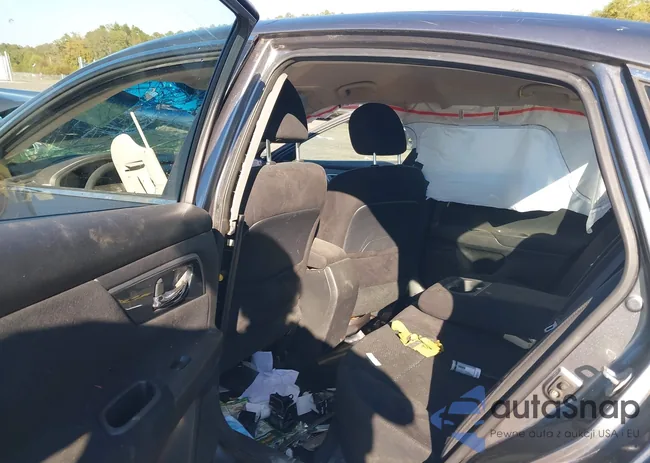 1N4AL3AP4EC173203: 40668716