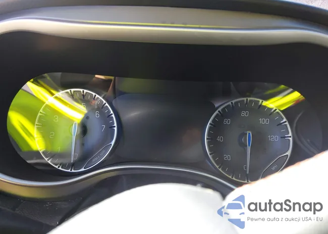 2C4RC1EG5LR210677: 40669020