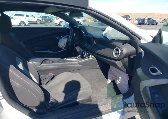 1G1FB3DX5K0148881: 40670191