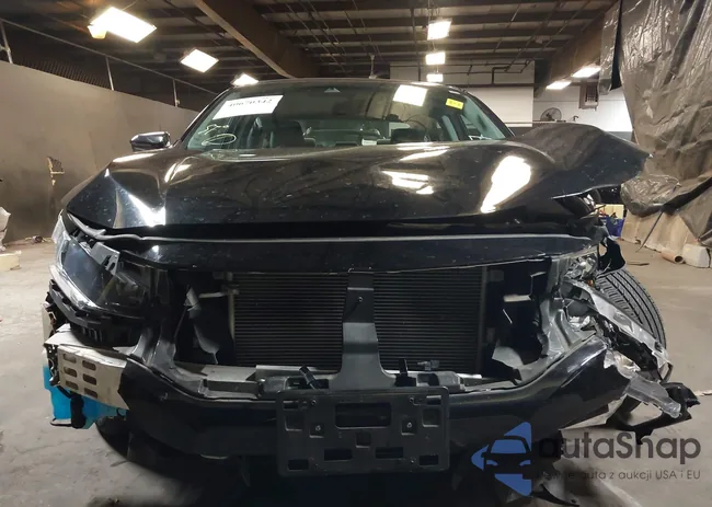 2HGFC2F69KH569731: 40670342