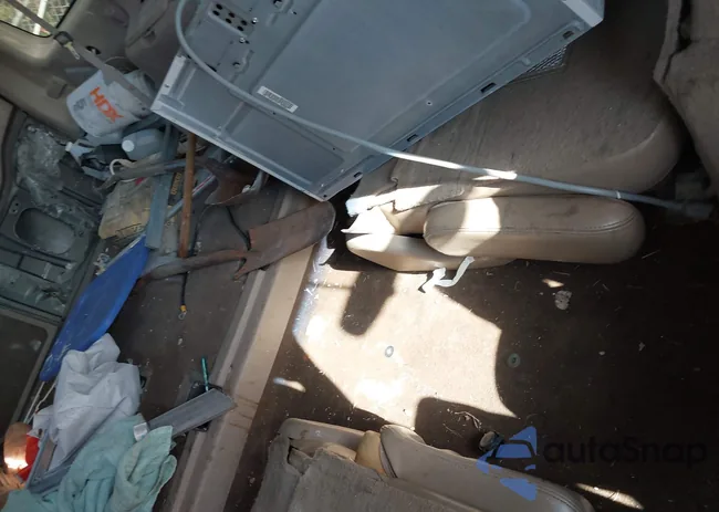 1FMNU43S63EC96465: 40670546