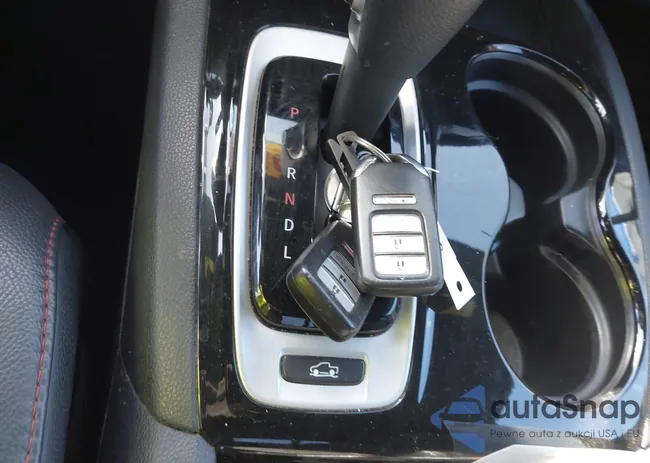 5FPYK3F88HB010727: 40671625