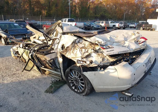 1G4HF57978U200621: 40671087