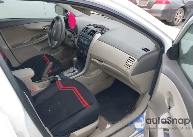 1NXBU4EE3AZ198359: 40673453