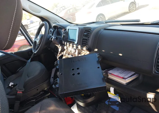 3C6LRVDG4PE578201: 40674335