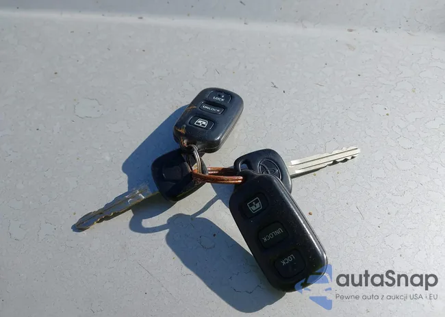 JT3HN86R6X0255940: 40673855