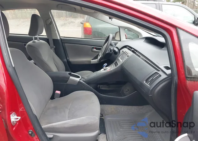 JTDKN3DU6D5637055: 40673984