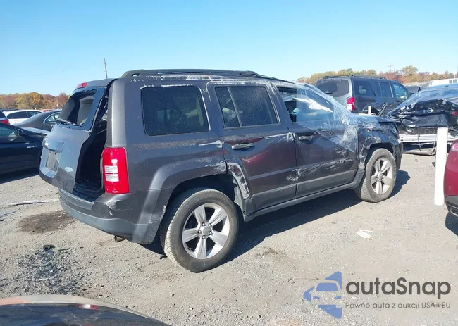 1C4NJRFB9GD697039: 40675896