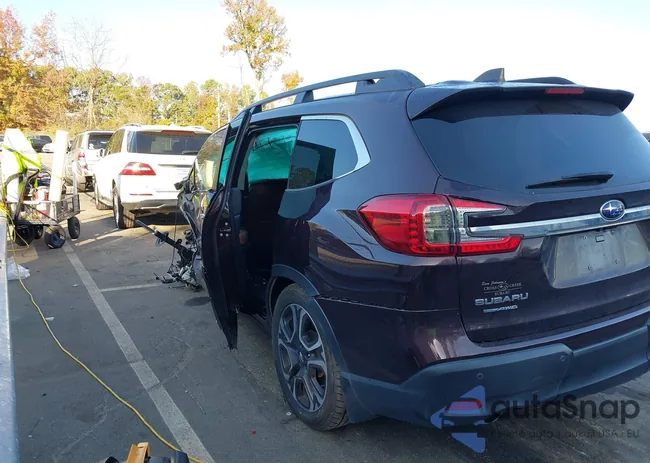 4S4WMAWD6P3404052: 40675944