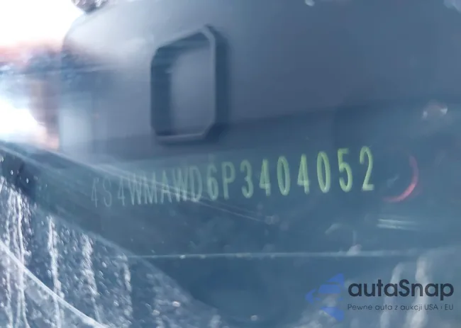 4S4WMAWD6P3404052: 40675944