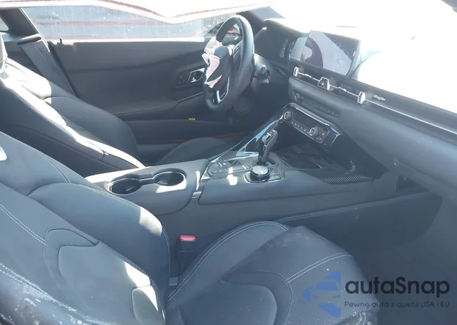 WZ1DB0G06RW065738: 40679311