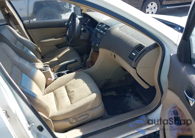 1HGCM66575A045771: 40678946