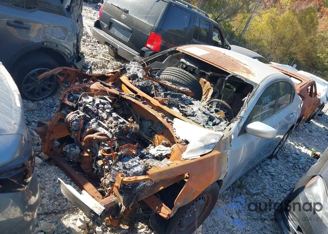 1N4AL3AP8FN390887: 40682573