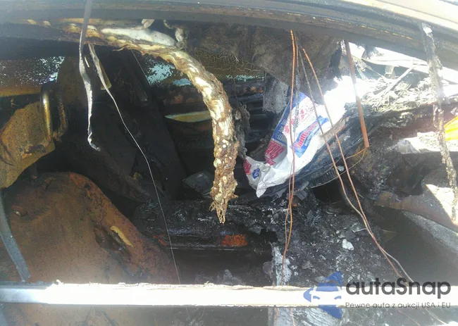 1N4AL3AP8FN390887: 40682573