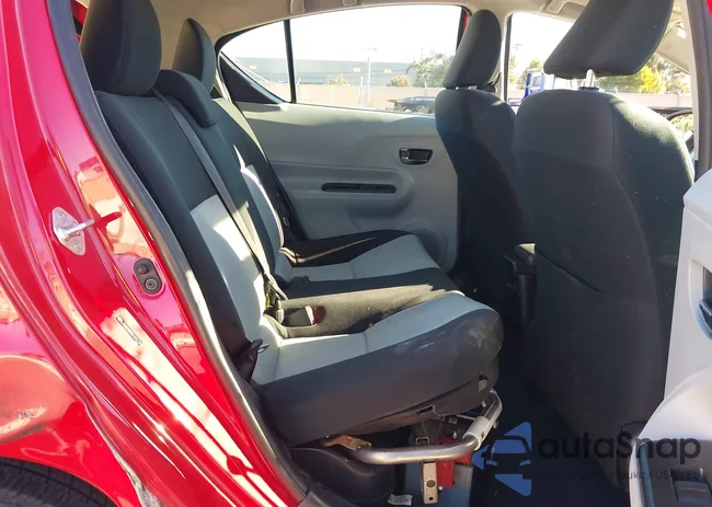 JTDKDTB3XE1071195: 40683136