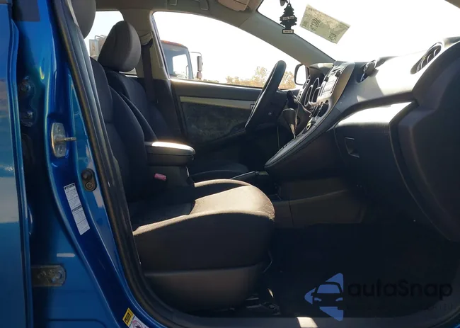 2T1LE40E29C011912: 40686176