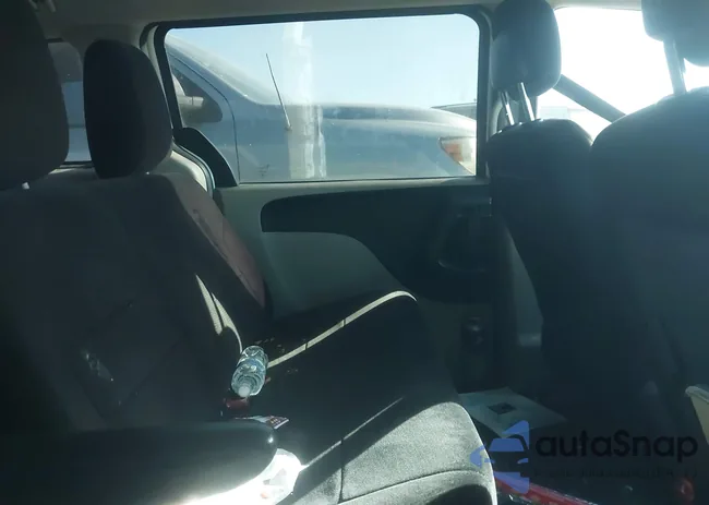 2C4RDGBG6DR562303: 40685733