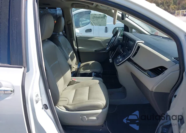 5TDYZ3DC5LS024990: 40686052